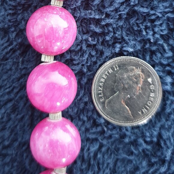 🌸 Elegant Natural Pale Nephrite Jade & Dyed Pink Agate Beaded Necklace 🌸 - Picture 8 of 13